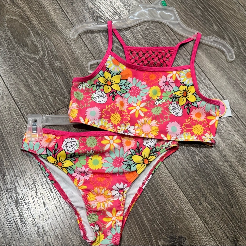 NWT Girl Tropical Floral Kids Bikini Set - Pink and Multicolor
